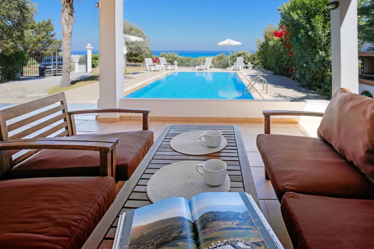 Villa Amberblue Kalathos Bagian luar foto