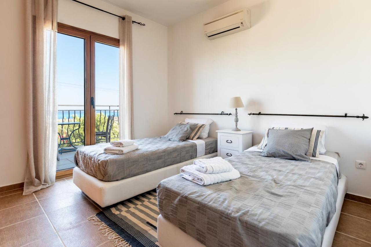 Villa Amberblue Kalathos Bagian luar foto